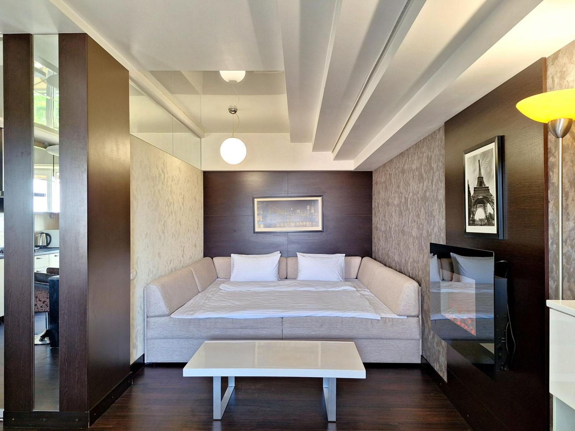 Найбільше Ліжко У Полтаві Мережа Alex Apartments Цілодобово Безконтактне Заселення Poltava Eksteriør bilde